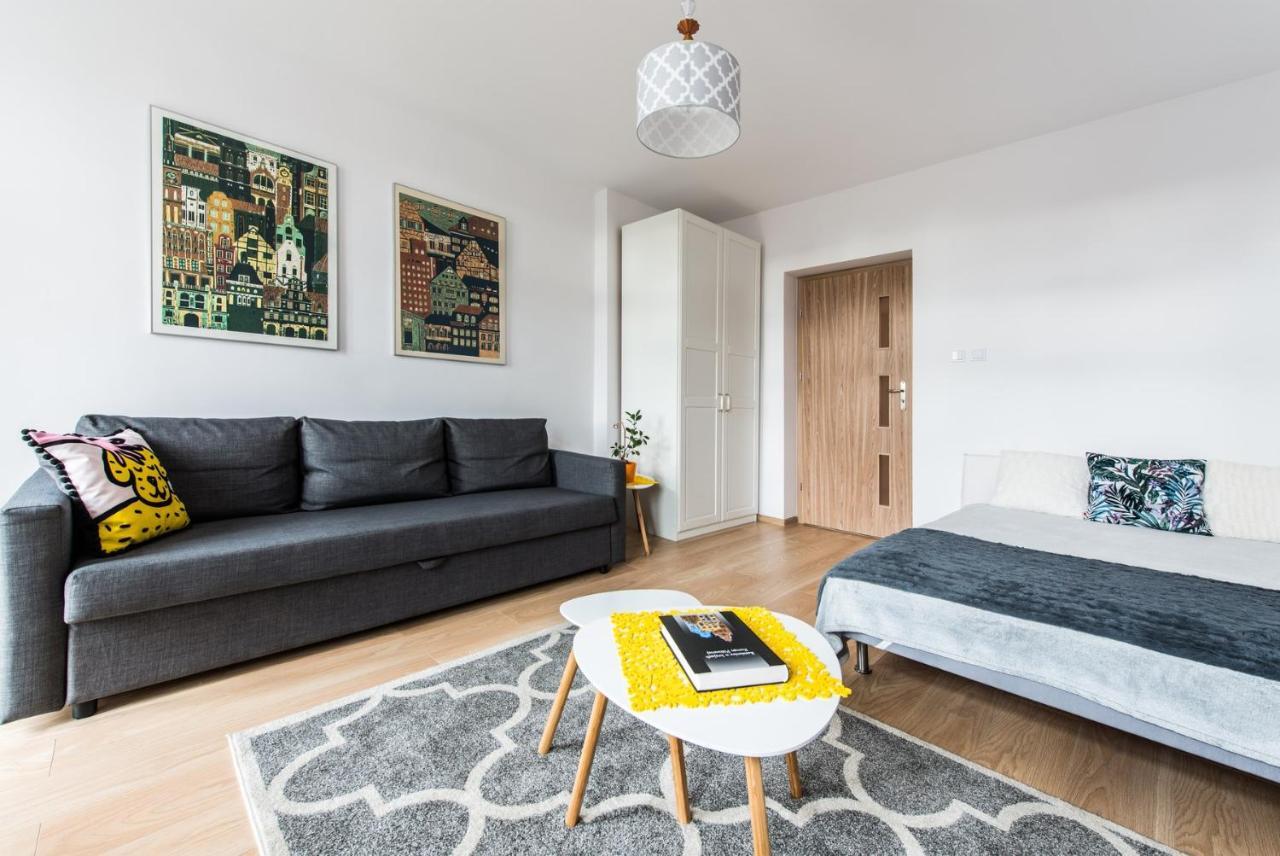 Hello Apartments Amazing River View 4 Bedrooms & Balcony Gdansk Bagian luar foto