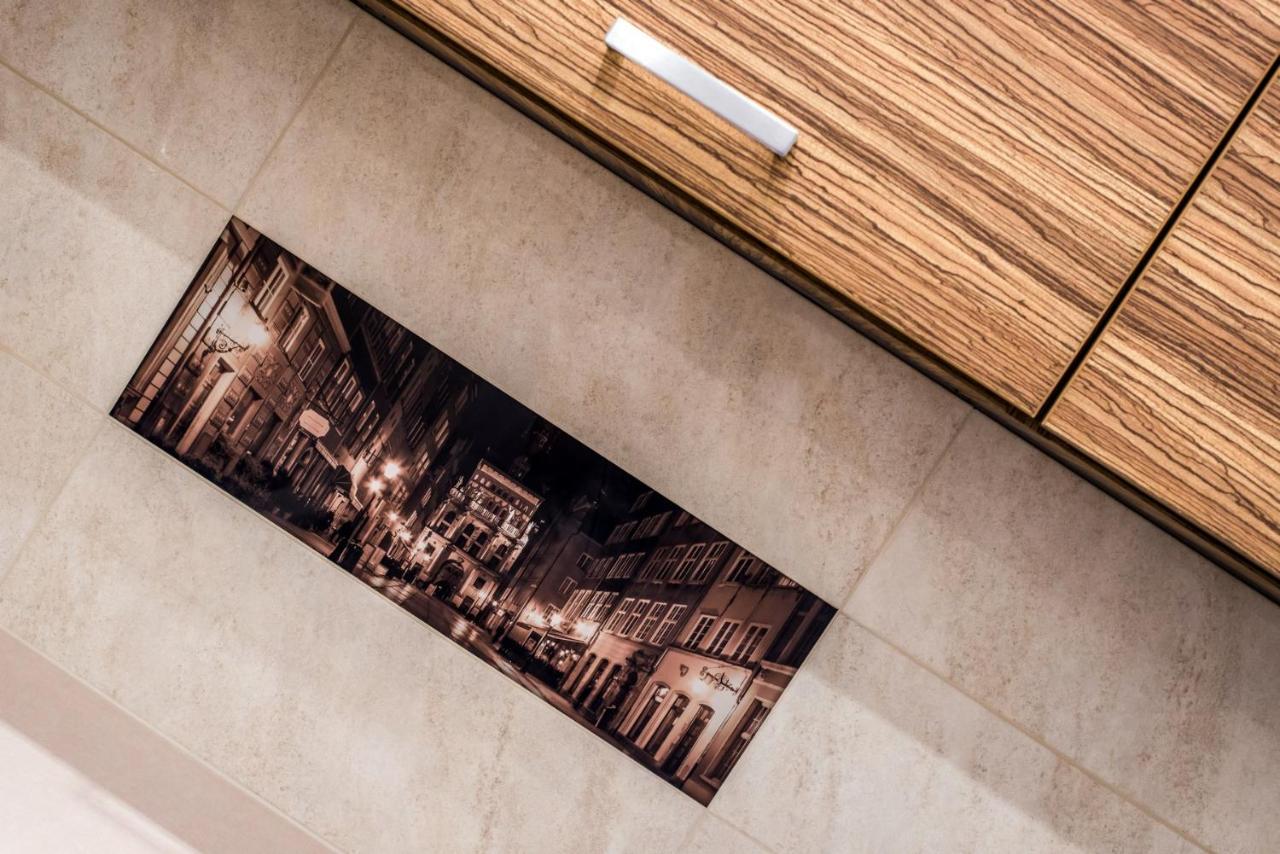 Hello Apartments Amazing River View 4 Bedrooms & Balcony Gdansk Bagian luar foto