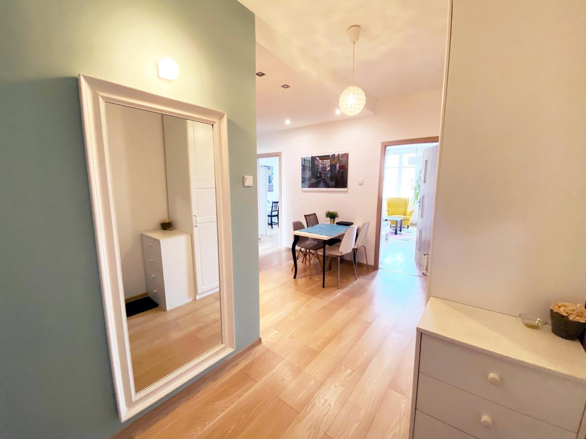 Hello Apartments Amazing River View 4 Bedrooms & Balcony Gdansk Bagian luar foto