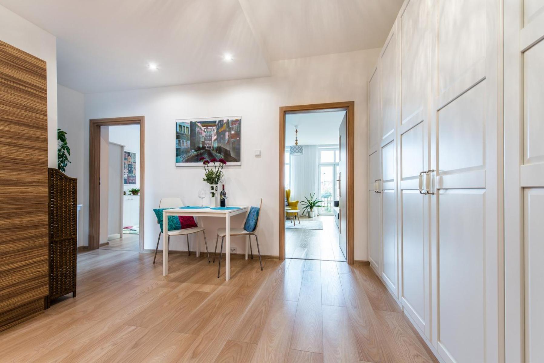 Hello Apartments Amazing River View 4 Bedrooms & Balcony Gdansk Bagian luar foto